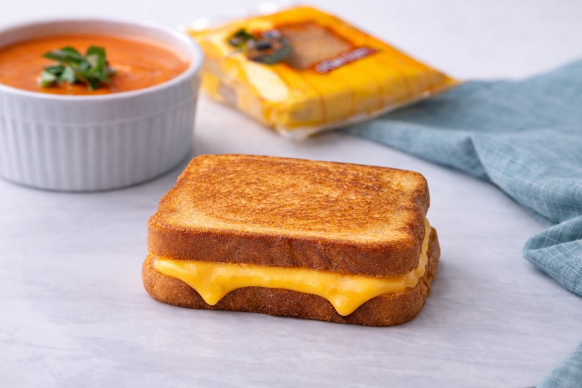 Grilled Cheese on Whole Grain Reduced Fat/Sodium