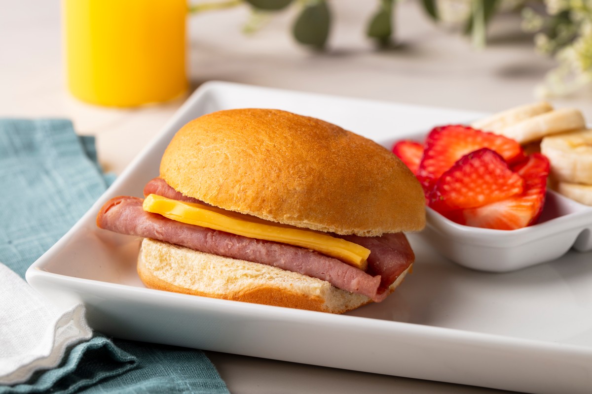 Turkey Ham & Cheese on Whole Grain Hawaiian Bun